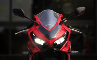 Thế giới 2 bánh: Honda CBR650R 2023 – mẫu sportbike đích thực dành cho “Người mới”
